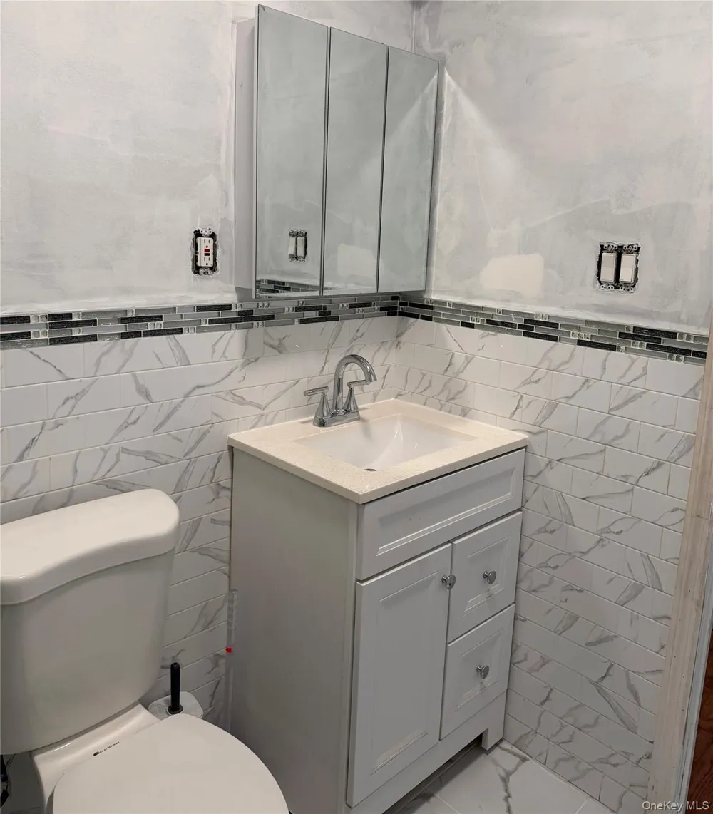 Address Not Shown Woodhaven, NY 11421