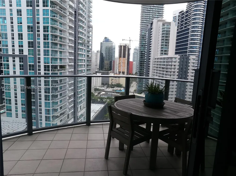 1000 Brickell Plaza #2301 Miami, FL 33131