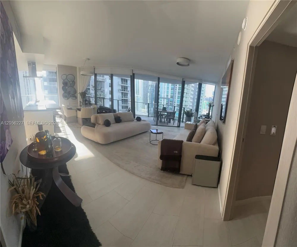 1000 Brickell Plaza #2301 Miami, FL 33131