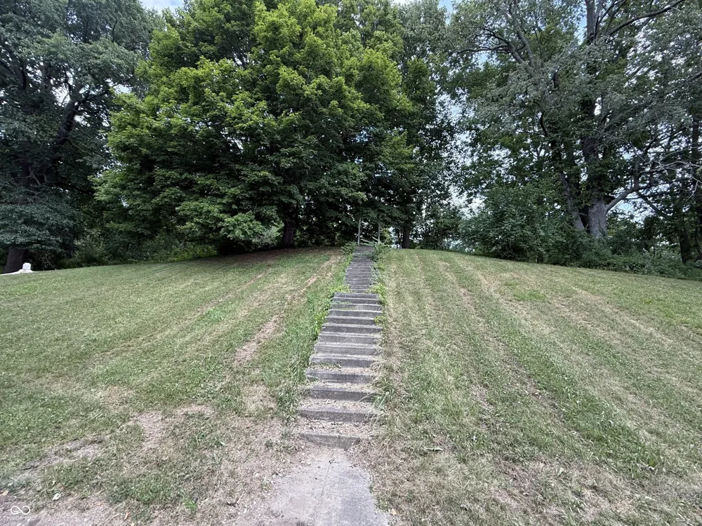 1604 State Road 252 Road Martinsville, IN 46151