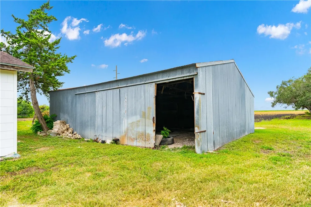 4705 Fm 1889 Road Robstown, TX 78380