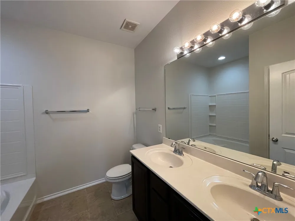 1104 Lonesome Oak Drive Temple, TX 76502