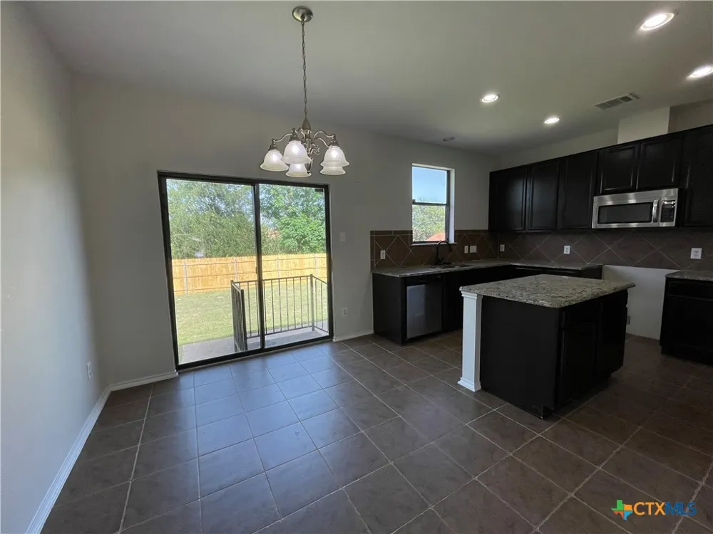 1104 Lonesome Oak Drive Temple, TX 76502