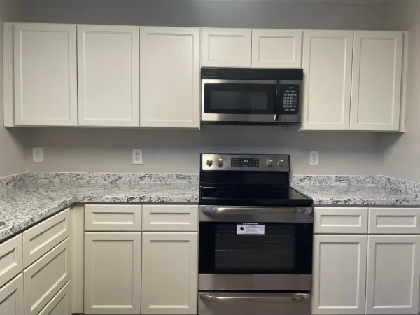 2722 Sutherland Dr Thompsons Station, TN 37179
