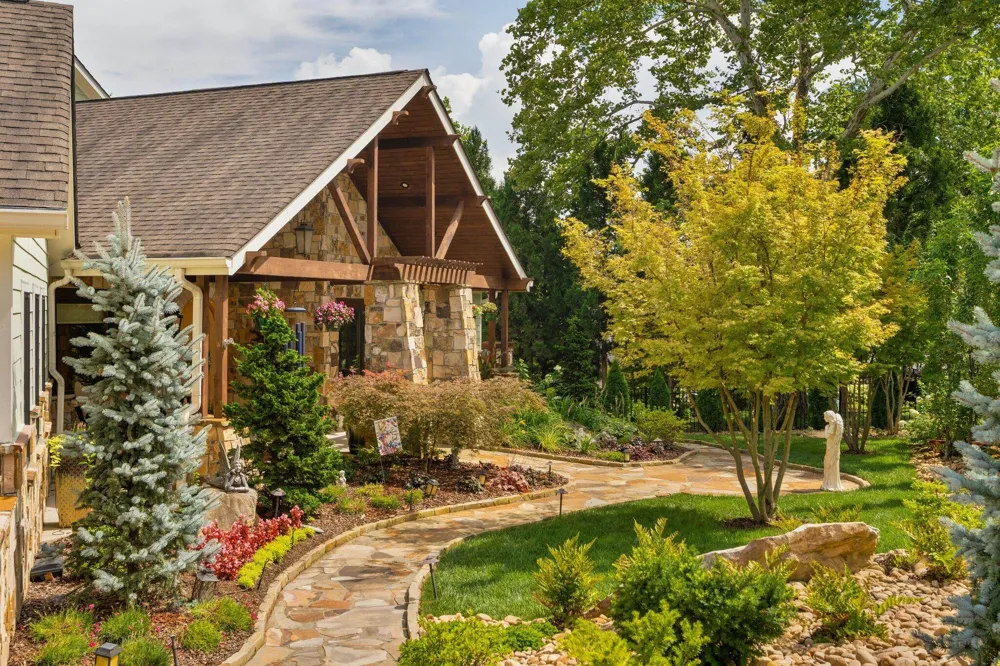 125 Fleetwood Drive Lookout Mountain, TN 37350