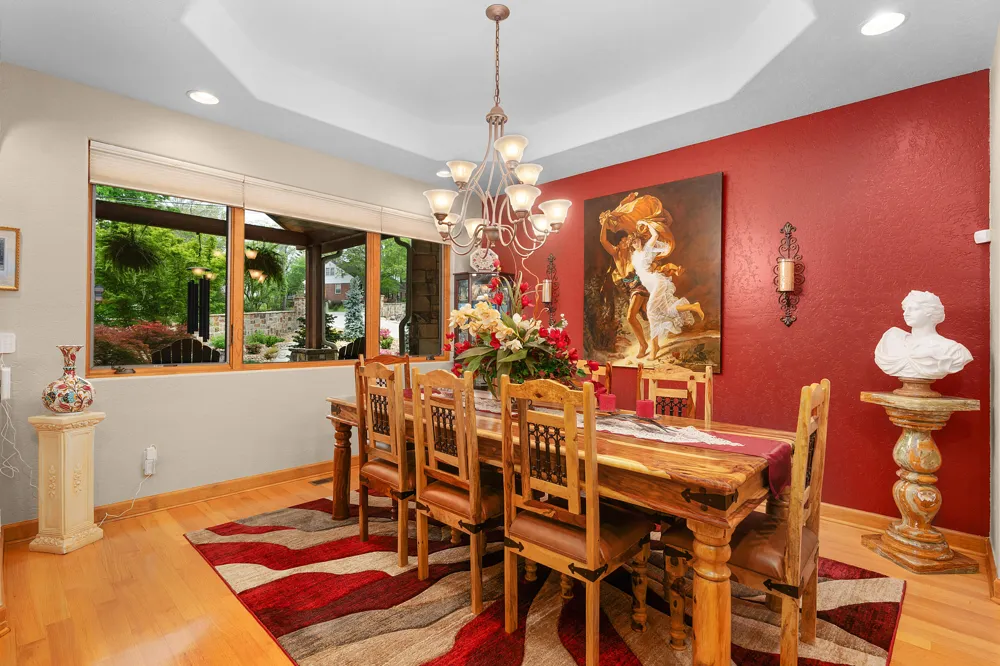 125 Fleetwood Drive Lookout Mountain, TN 37350