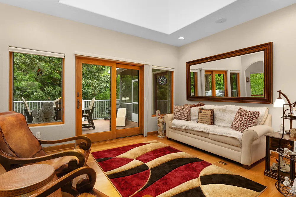 125 Fleetwood Drive Lookout Mountain, TN 37350