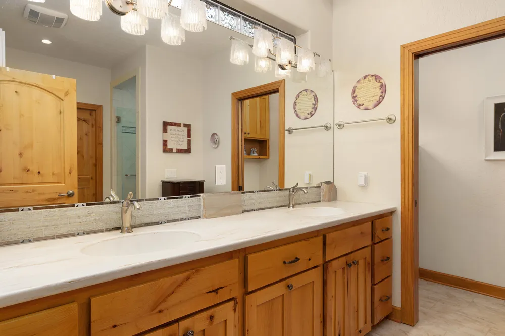 125 Fleetwood Drive Lookout Mountain, TN 37350