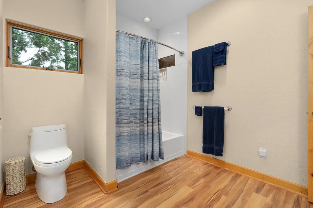 125 Fleetwood Drive Lookout Mountain, TN 37350