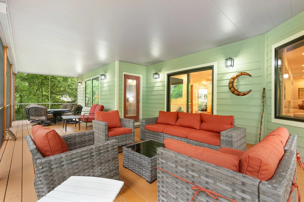 125 Fleetwood Drive Lookout Mountain, TN 37350