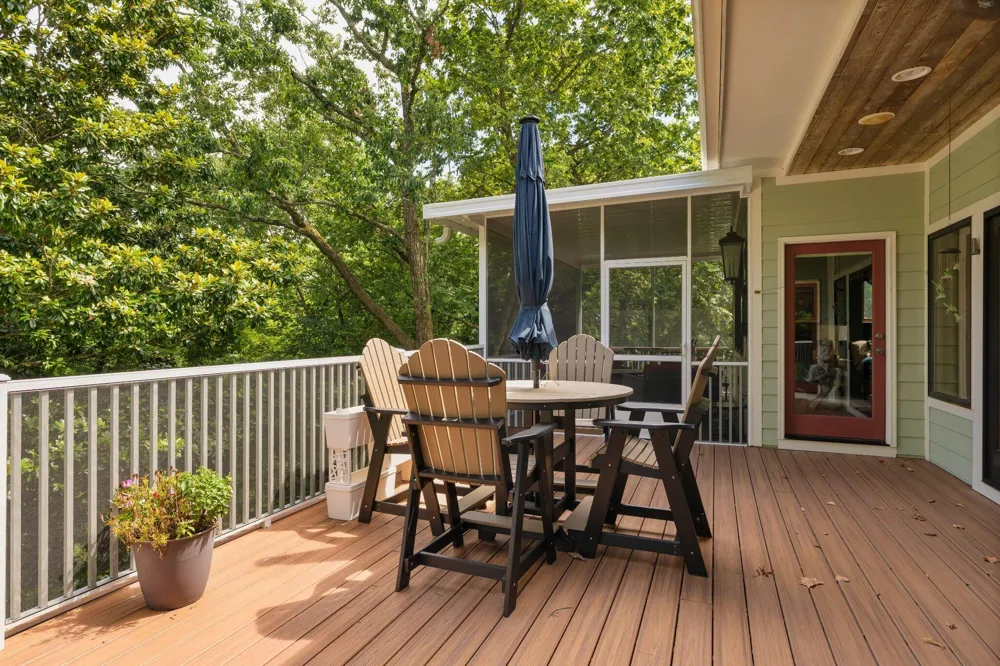 125 Fleetwood Drive Lookout Mountain, TN 37350