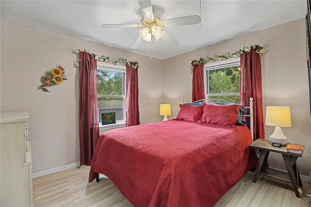 637 Lakeview Drive Caldwell, TX 77836