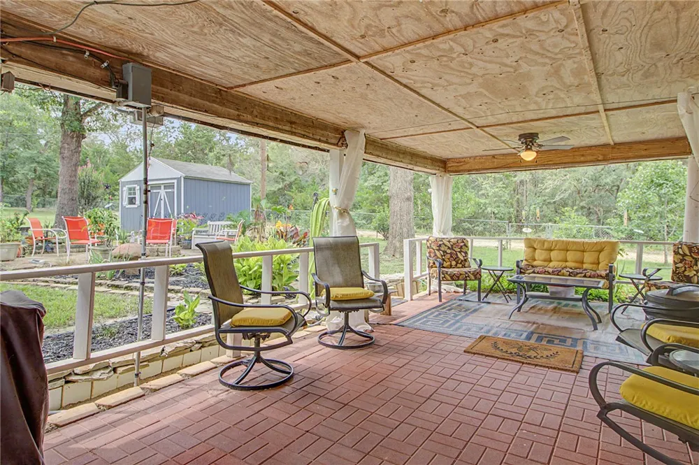 637 Lakeview Drive Caldwell, TX 77836