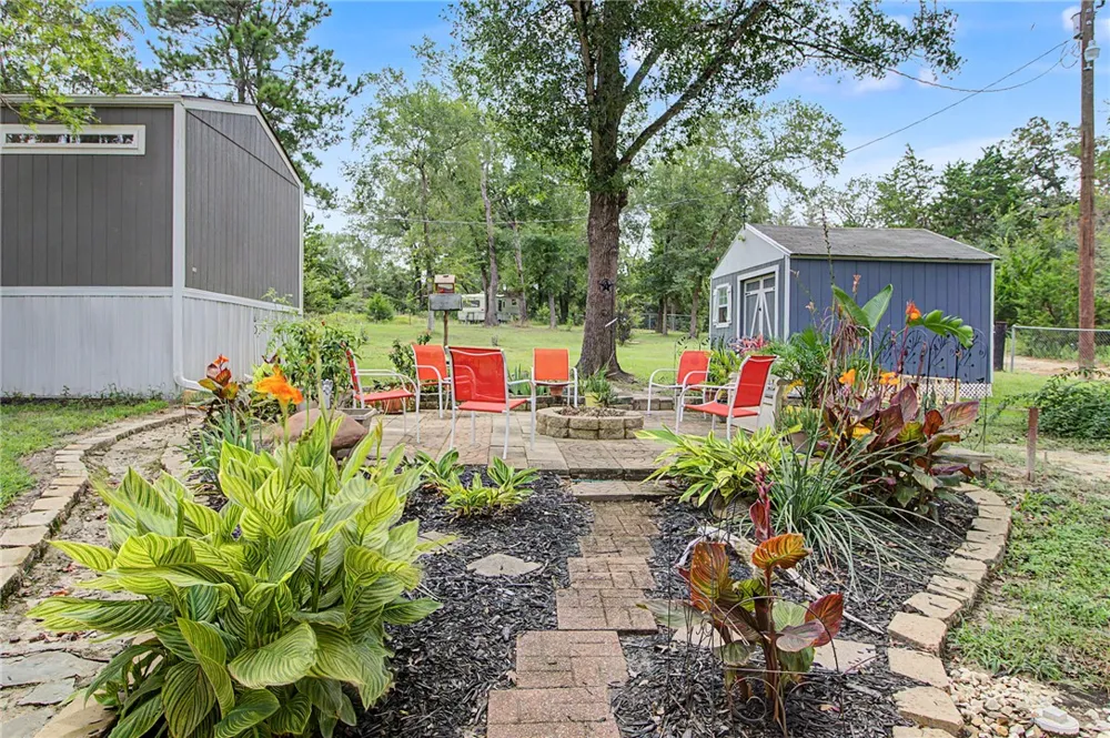 637 Lakeview Drive Caldwell, TX 77836