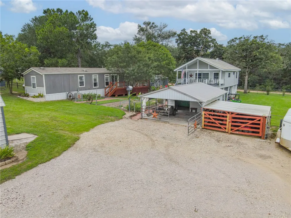 637 Lakeview Drive Caldwell, TX 77836