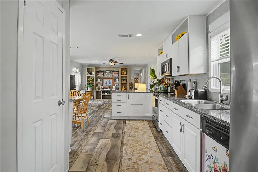 637 Lakeview Drive Caldwell, TX 77836
