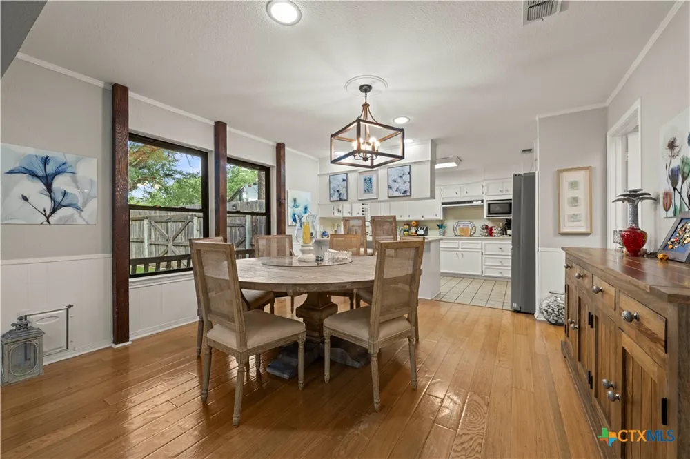 2200 Antelope Trail Harker Heights, TX 76548