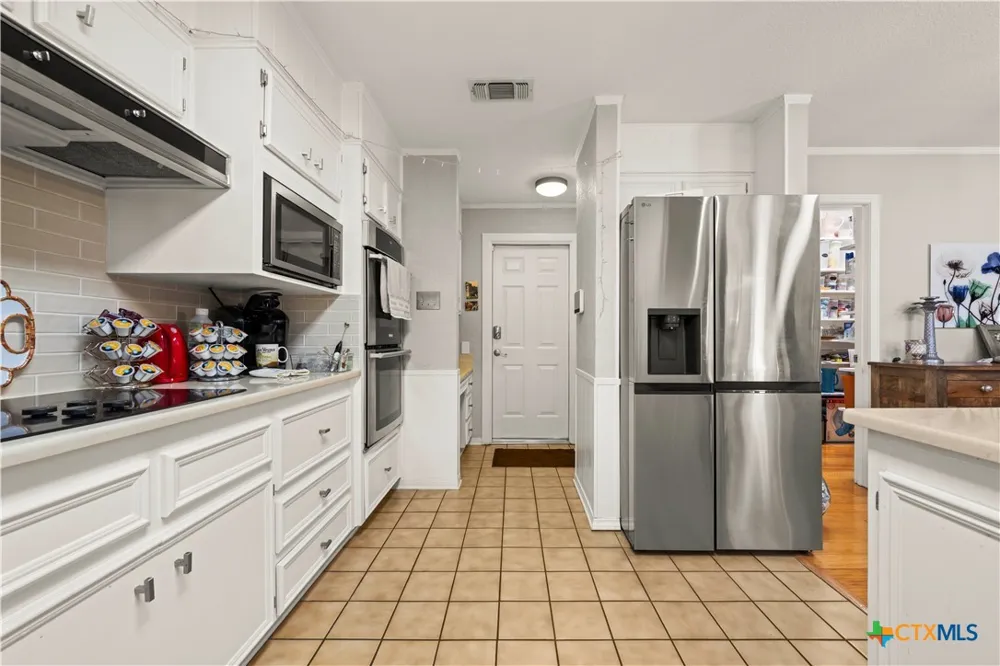 2200 Antelope Trail Harker Heights, TX 76548