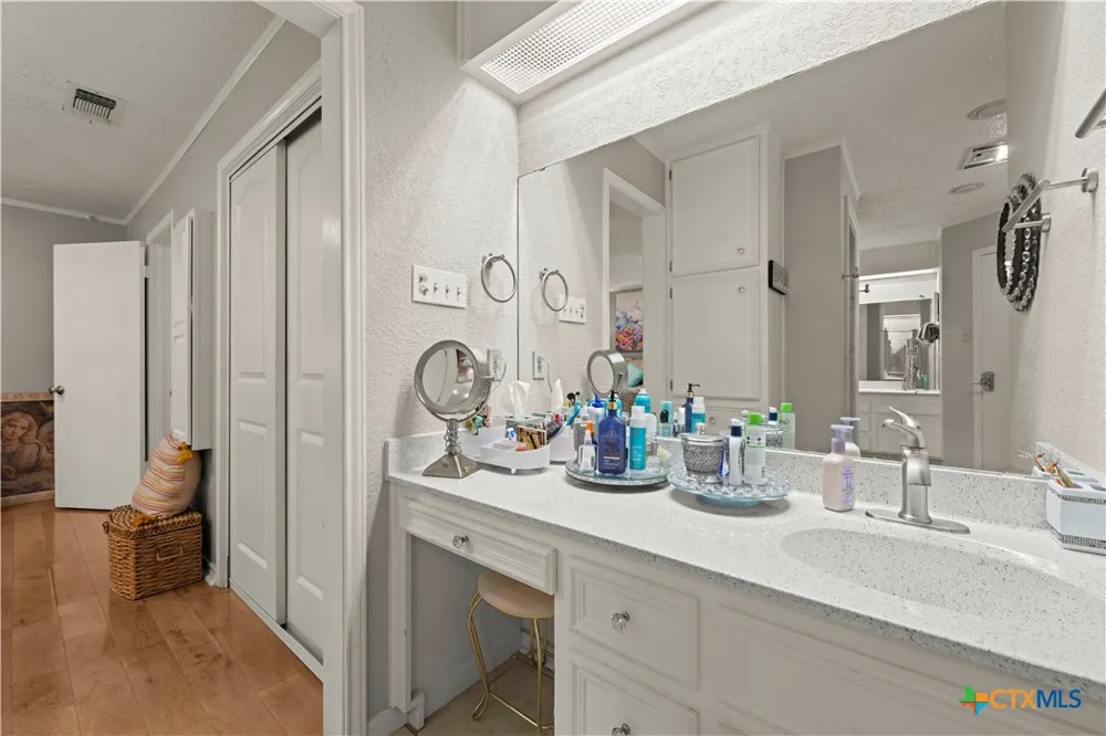 2200 Antelope Trail Harker Heights, TX 76548