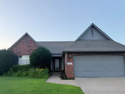 10401 E 115th Place S