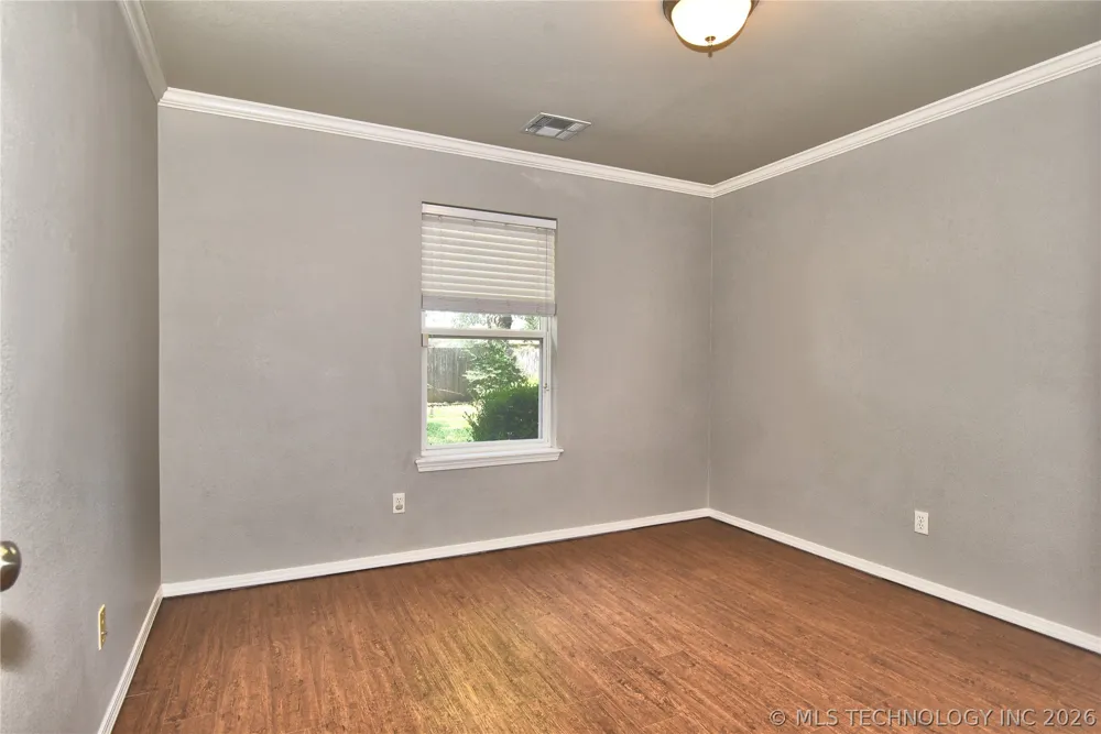 9708 E 111th Street Owasso, OK 74055
