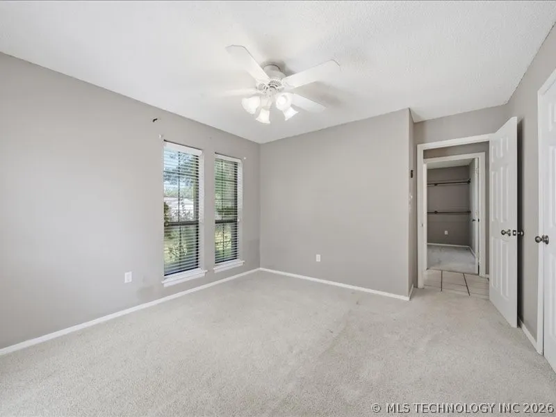 25 Village Circle Pryor, OK 74361