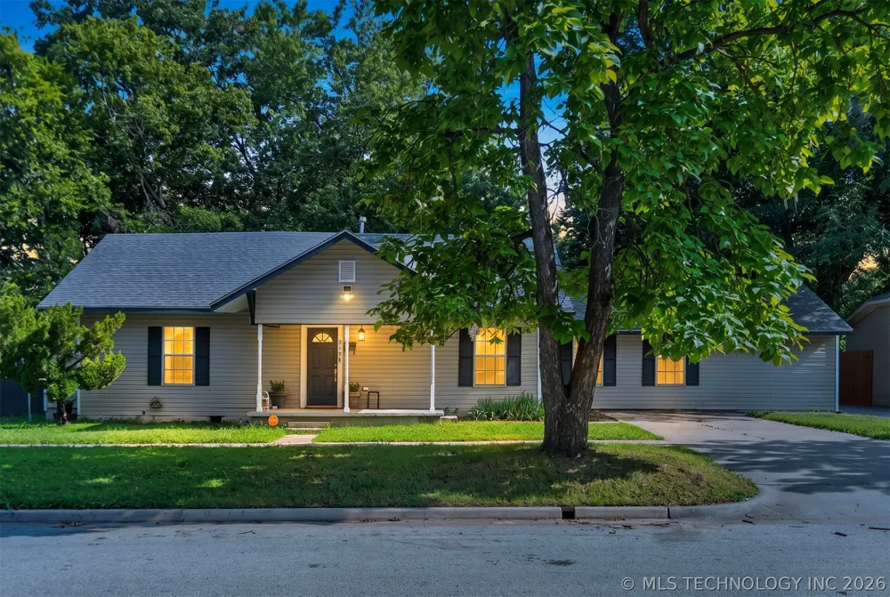 319 W Bryan Avenue Sapulpa, OK 74066