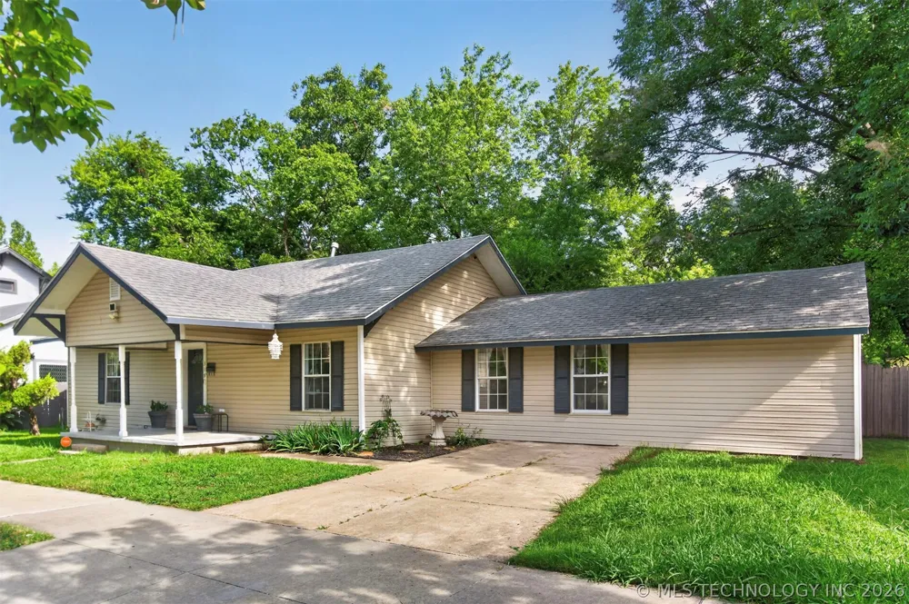 319 W Bryan Avenue Sapulpa, OK 74066