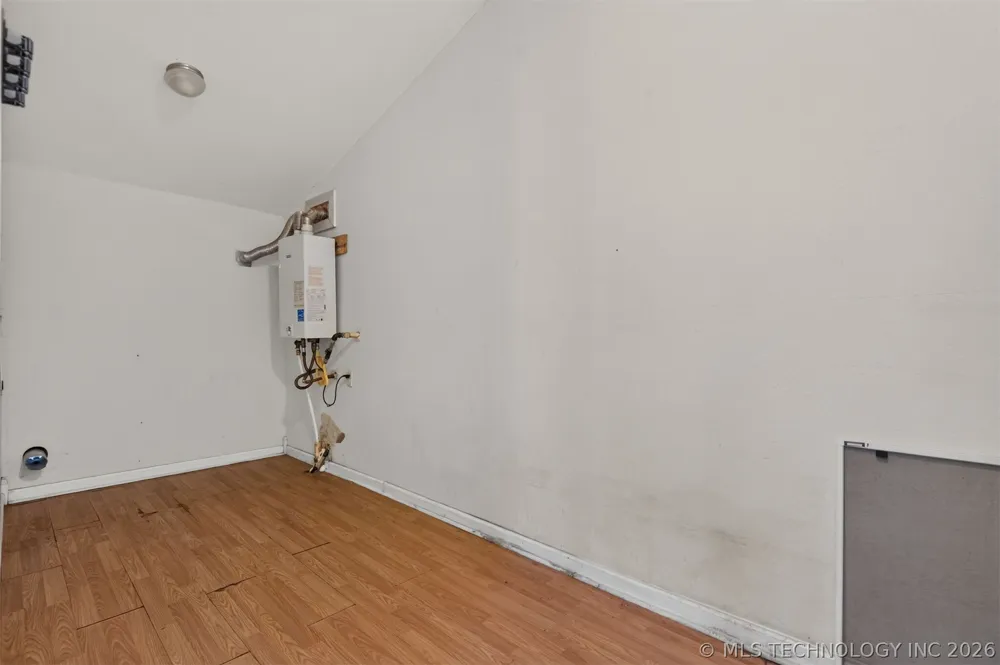 319 W Bryan Avenue Sapulpa, OK 74066