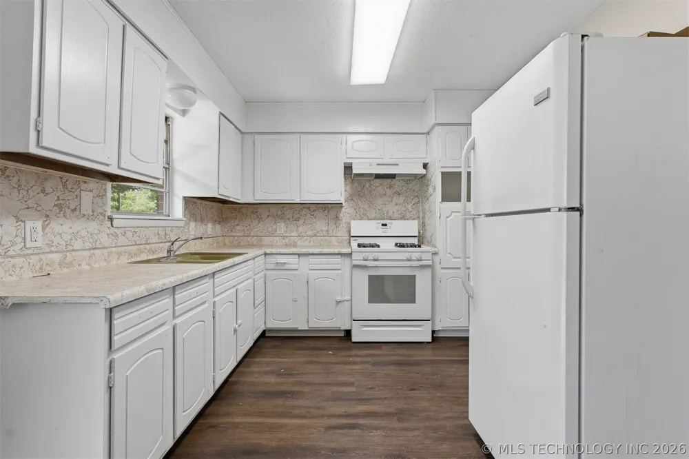 59 Laurel Lone Grove, OK 73443