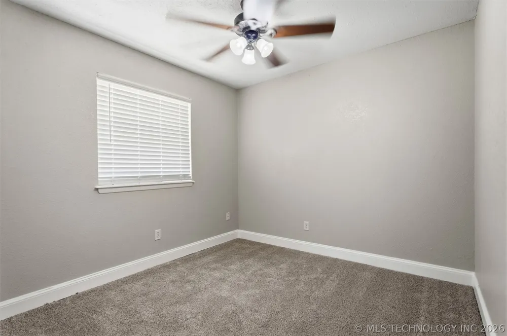 59 Laurel Lone Grove, OK 73443