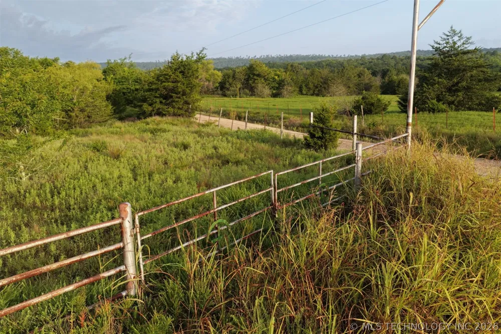 1 4220 ROAD Finley, OK 74543