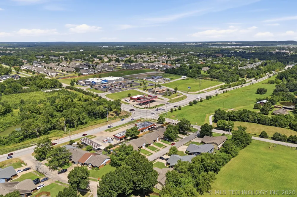 11118 S Date Street Jenks, OK 74037