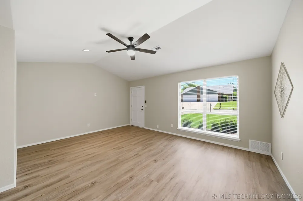 11118 S Date Street Jenks, OK 74037