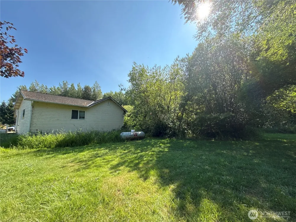 664 State Route 409 Cathlamet, WA 98612