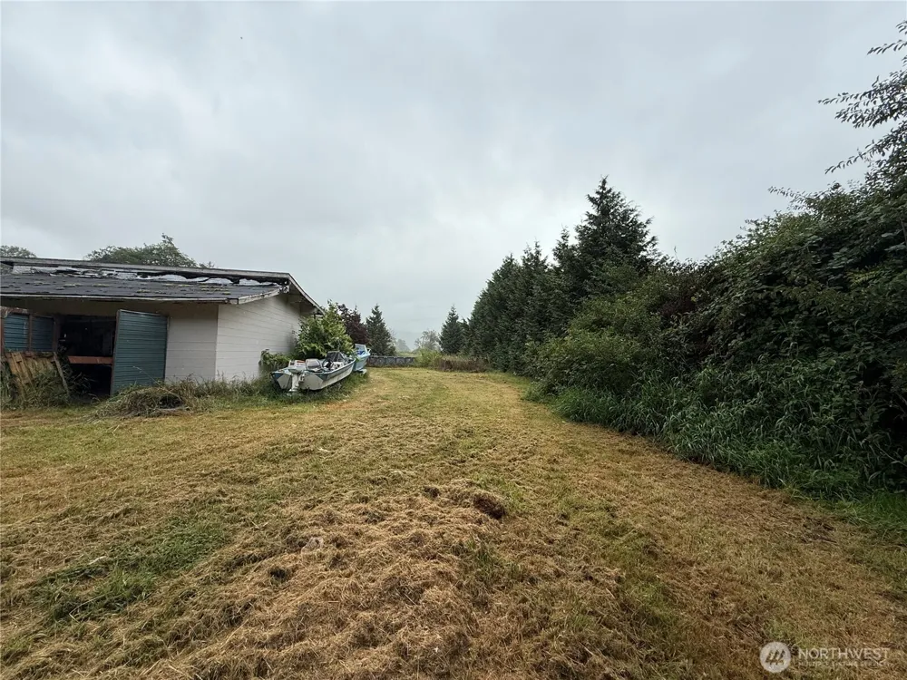 664 State Route 409 Cathlamet, WA 98612