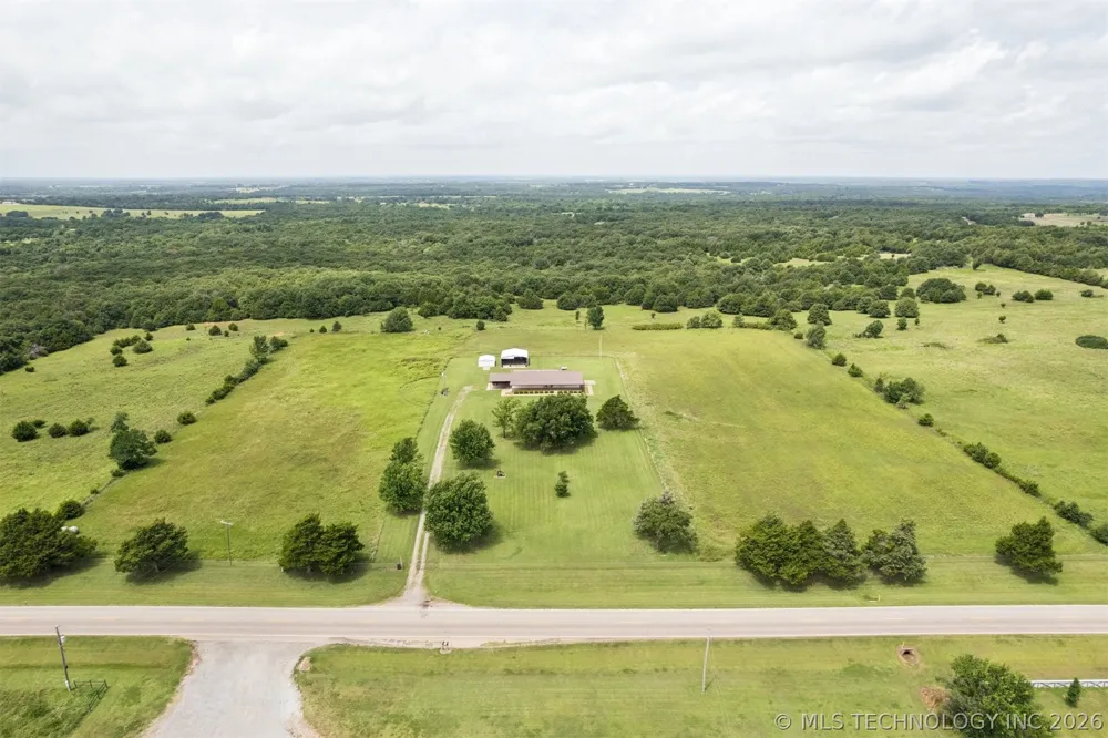 3016 S Agra Road Agra, OK 74824