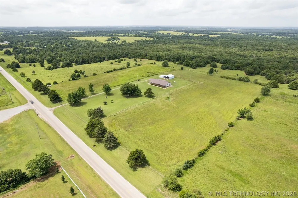 3016 S Agra Road Agra, OK 74824