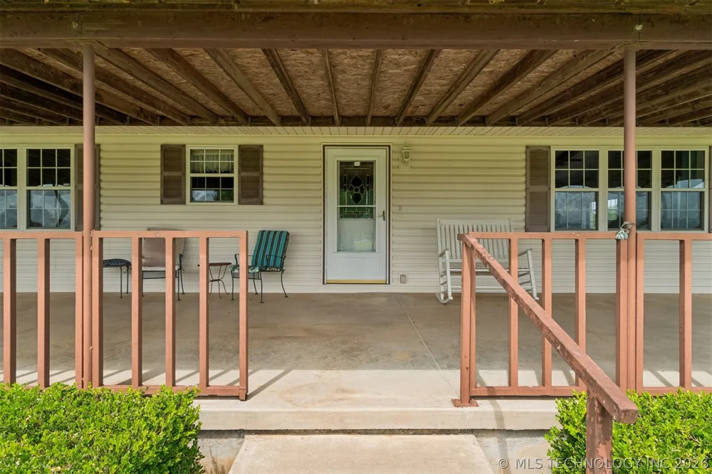 3016 S Agra Road Agra, OK 74824