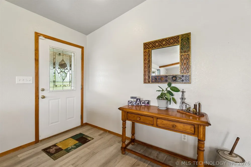 3016 S Agra Road Agra, OK 74824