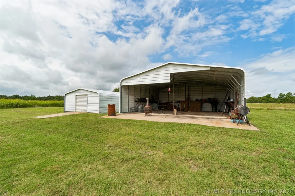 3016 S Agra Road Agra, OK 74824
