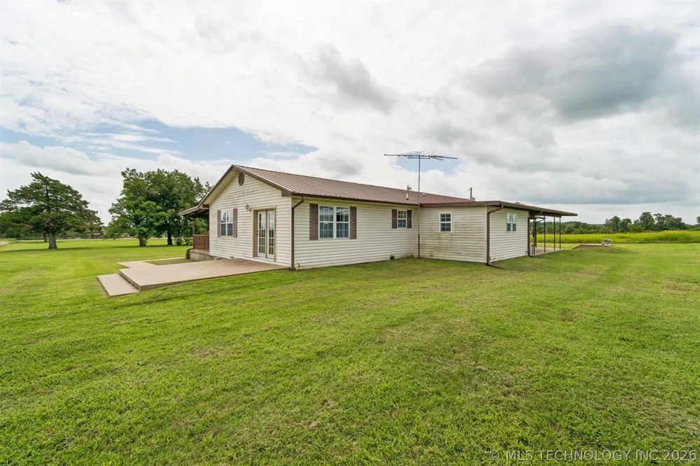 3016 S Agra Road Agra, OK 74824