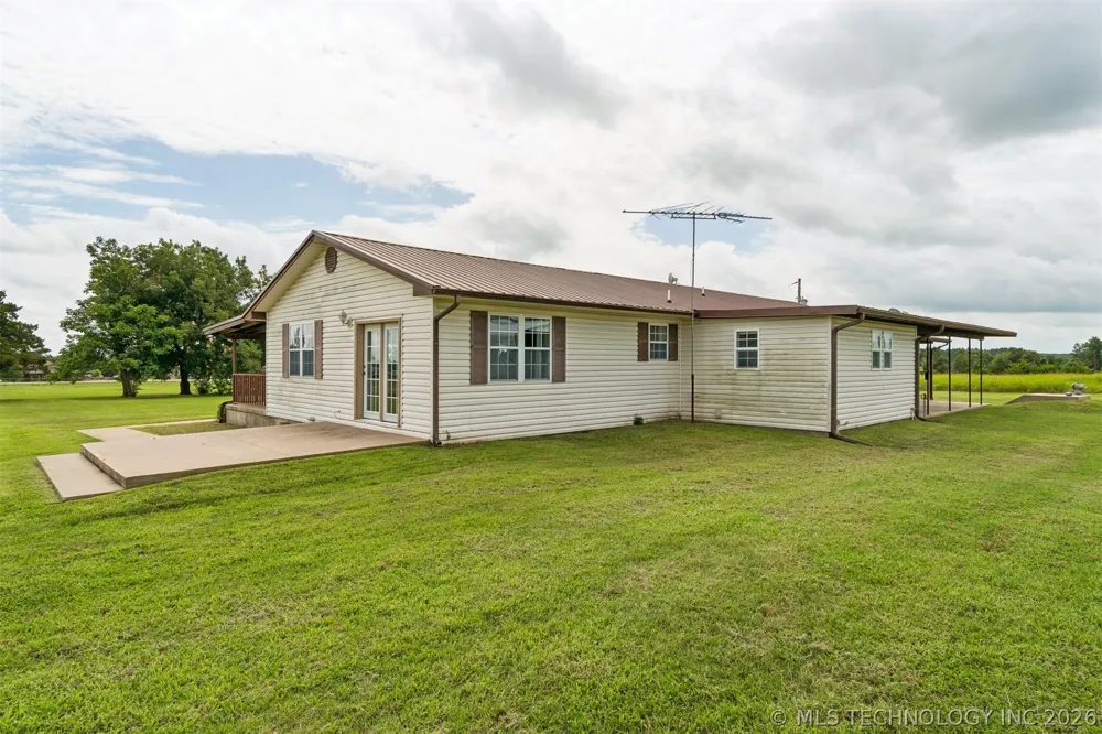 3016 S Agra Road Agra, OK 74824