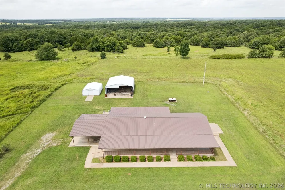 3016 S Agra Road Agra, OK 74824