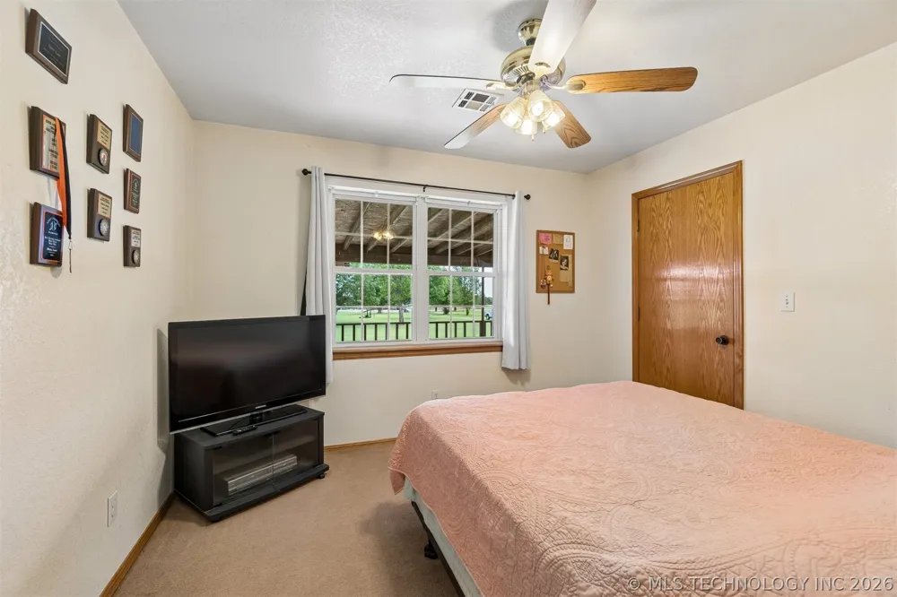 3016 S Agra Road Agra, OK 74824