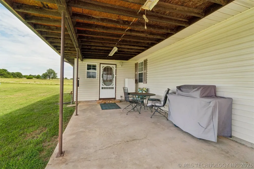 3016 S Agra Road Agra, OK 74824
