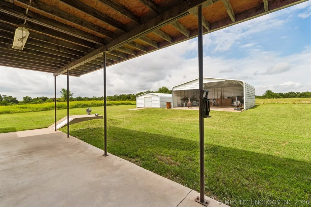 3016 S Agra Road Agra, OK 74824