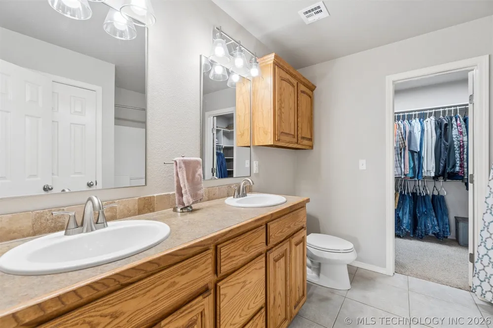 810 Tony Avenue Perkins, OK 74059