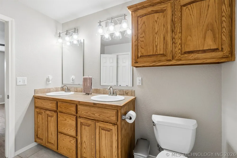 810 Tony Avenue Perkins, OK 74059