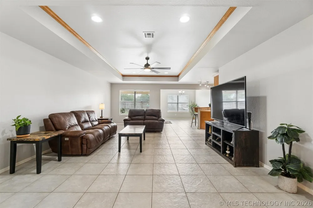 810 Tony Avenue Perkins, OK 74059